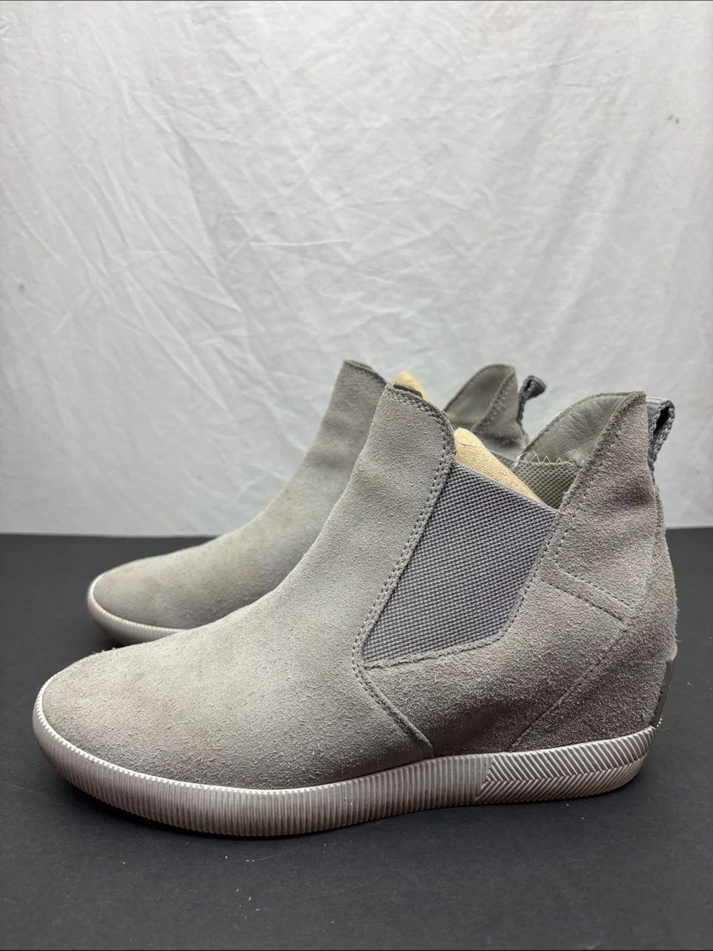 Sorel ankle wedge boots, SZ 8 women’s, box 71